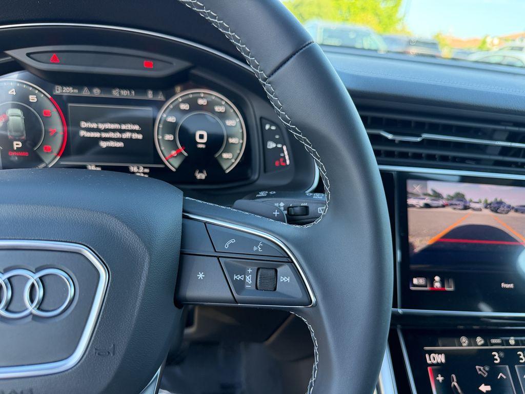 new 2026 Audi Q7 car, priced at $67,968