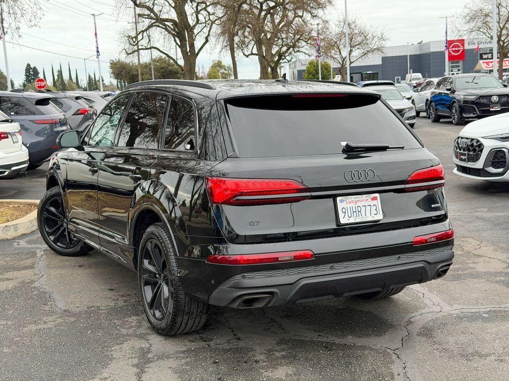 used 2025 Audi Q7 car, priced at $51,769