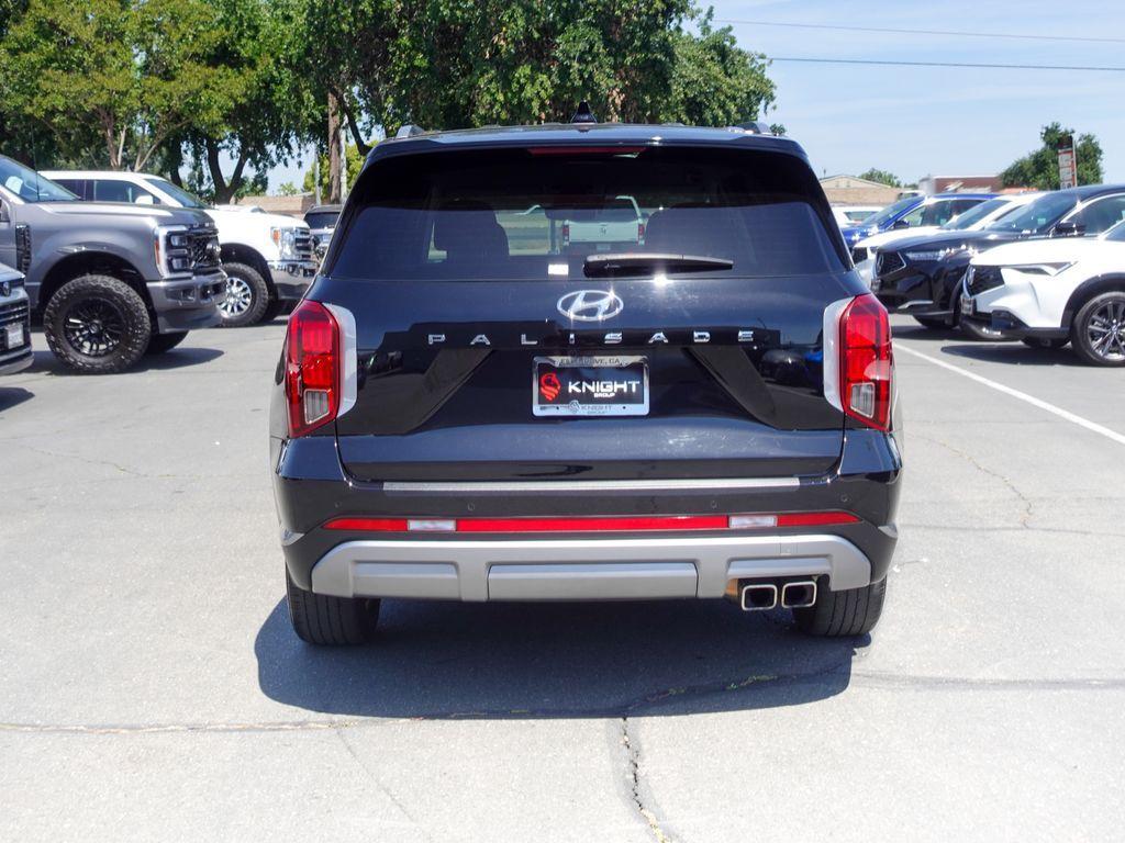 used 2023 Hyundai Palisade car, priced at $31,198