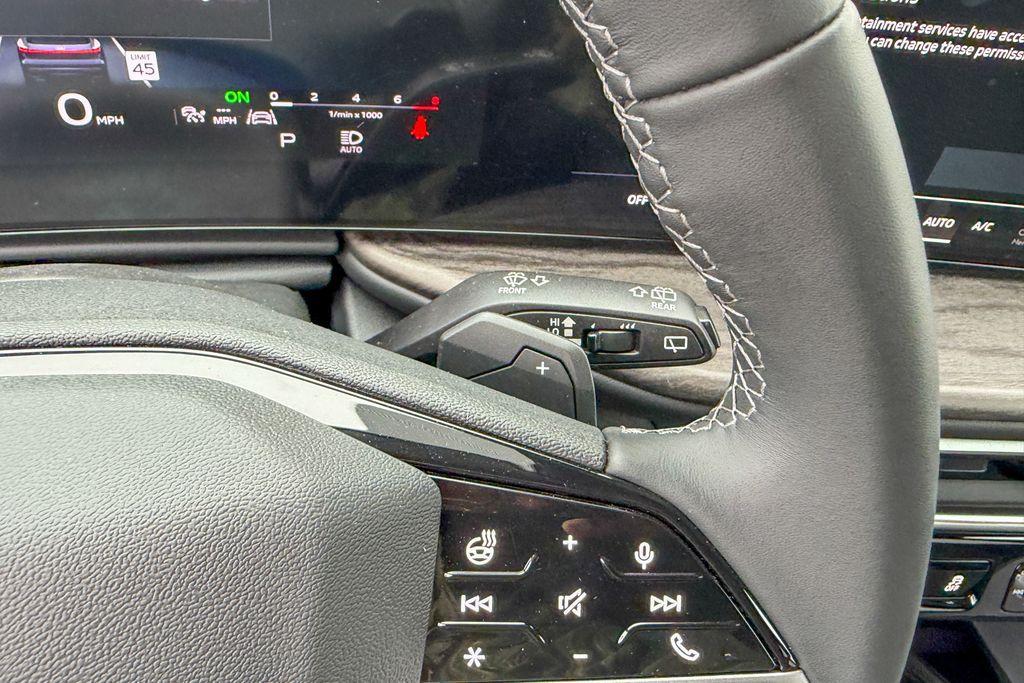 new 2025 Audi Q5 car, priced at $55,062