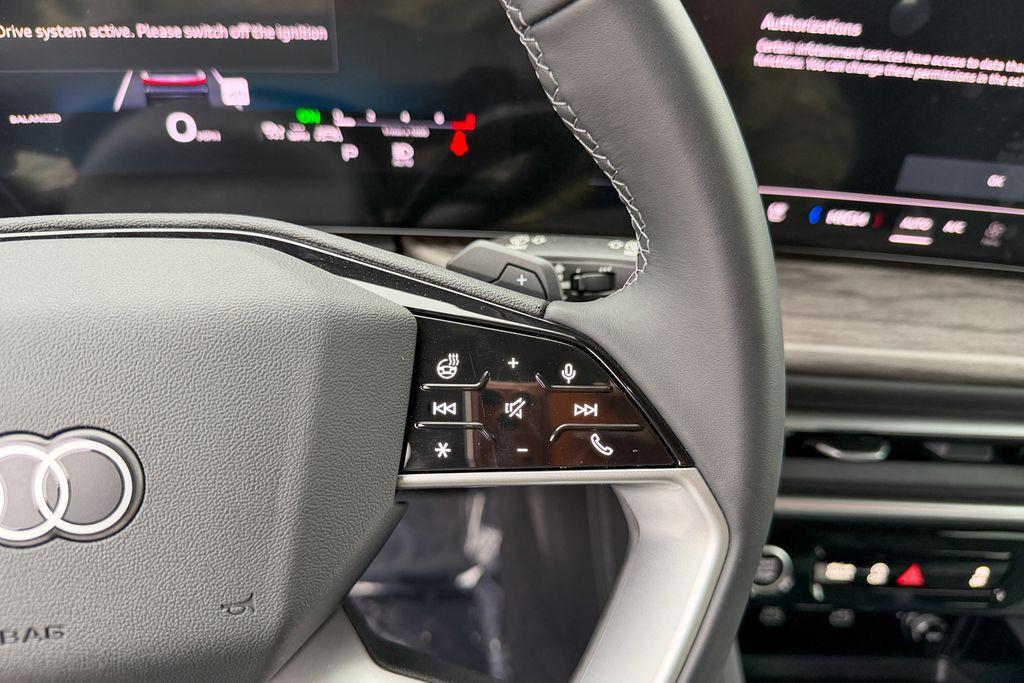 new 2025 Audi Q5 car, priced at $55,062