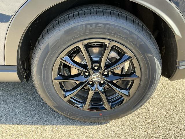 new 2026 Honda CR-V Hybrid car, priced at $39,690