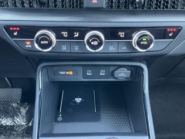 new 2026 Honda CR-V Hybrid car, priced at $39,690