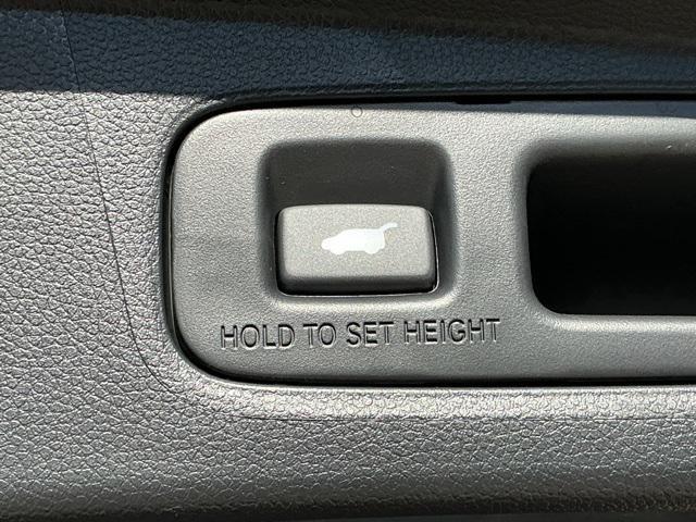 new 2026 Honda CR-V Hybrid car, priced at $39,690