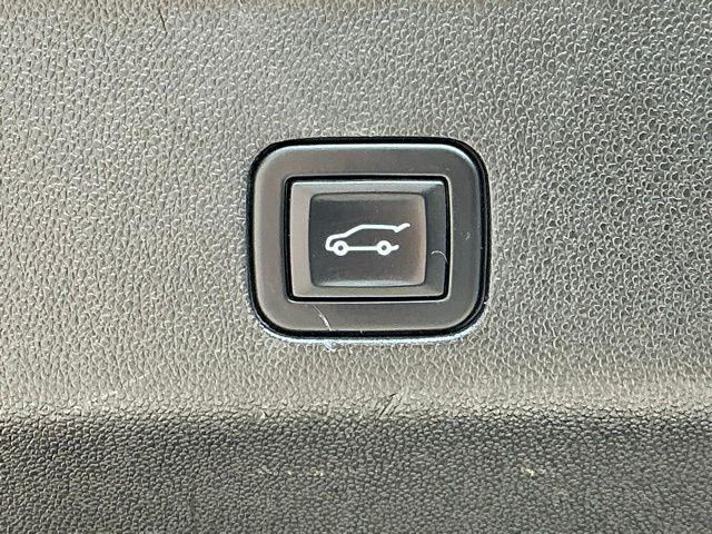 used 2021 GMC Yukon car, priced at $42,187