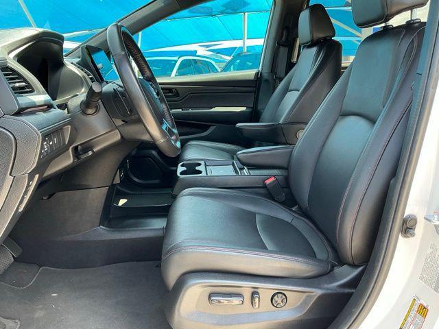 used 2025 Honda Odyssey car, priced at $38,194