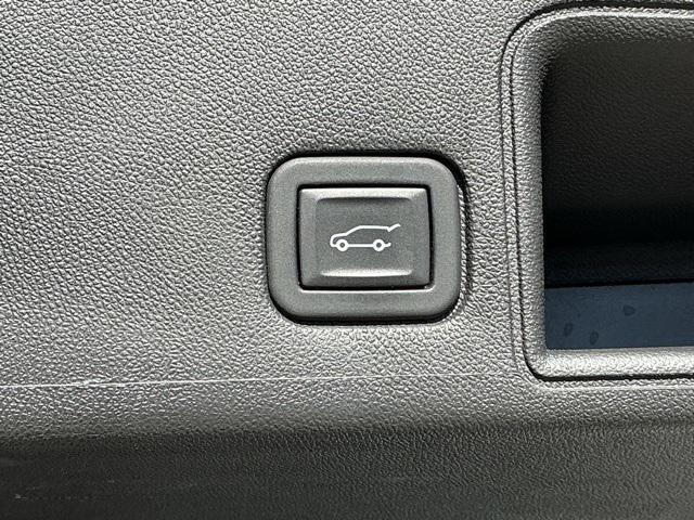 used 2023 GMC Terrain car, priced at $21,988