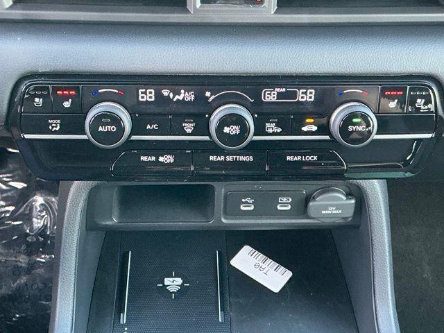 new 2026 Honda Pilot car, priced at $53,388