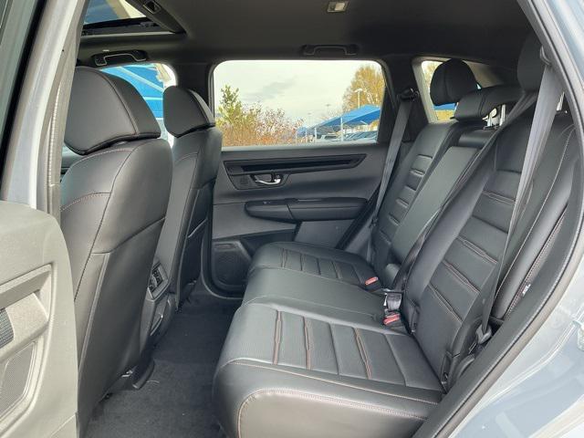 new 2026 Honda CR-V Hybrid car, priced at $40,122