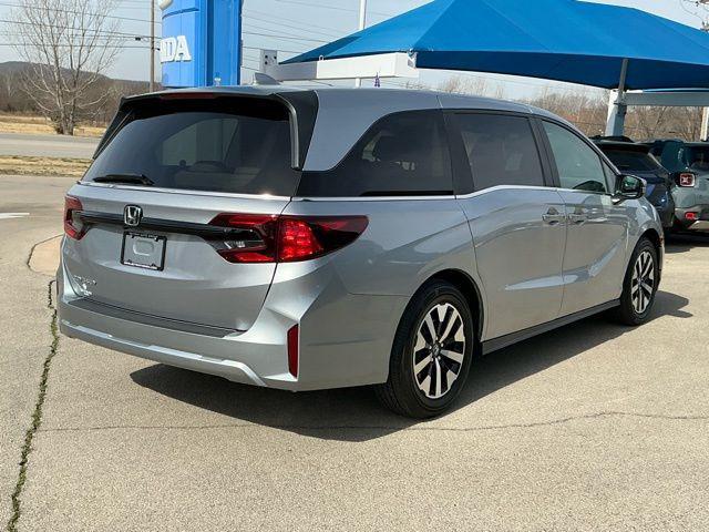 used 2025 Honda Odyssey car, priced at $39,995