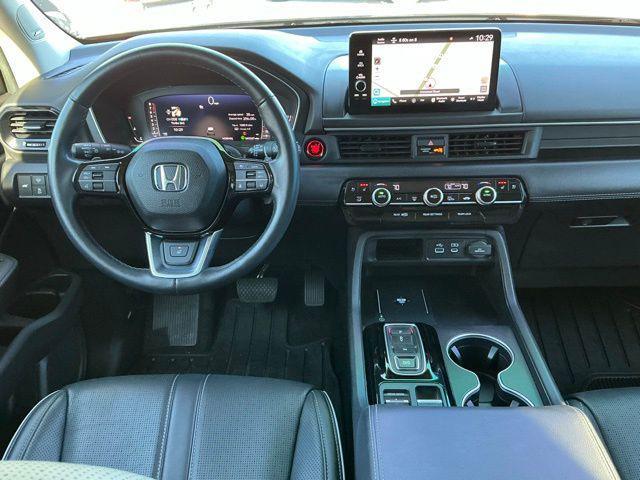 used 2023 Honda Pilot car, priced at $36,988