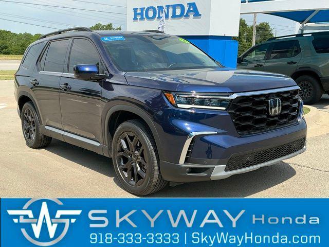 used 2025 Honda Pilot car, priced at $44,194