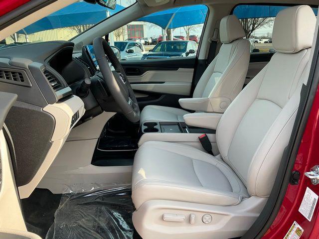 new 2026 Honda Odyssey car, priced at $43,517