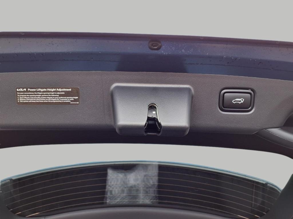 used 2025 Kia Niro Plug-In Hybrid car, priced at $30,658