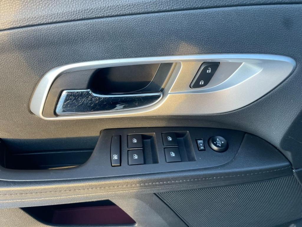 used 2017 Chevrolet Equinox car, priced at $11,500