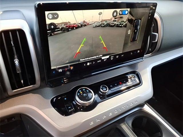 new 2025 Ford Expedition car, priced at $71,505