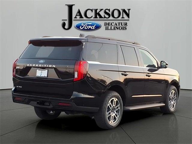 new 2025 Ford Expedition car, priced at $71,505