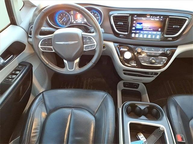 used 2017 Chrysler Pacifica car, priced at $8,146