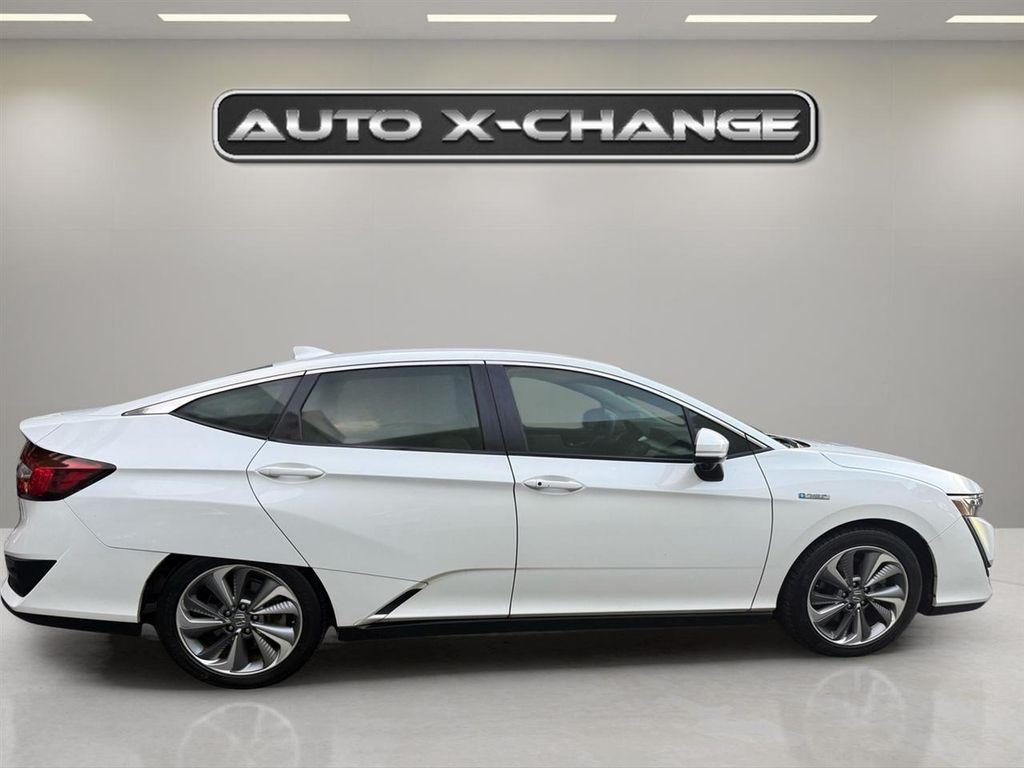 used 2018 Honda Clarity Plug-In Hybrid car, priced at $21,900