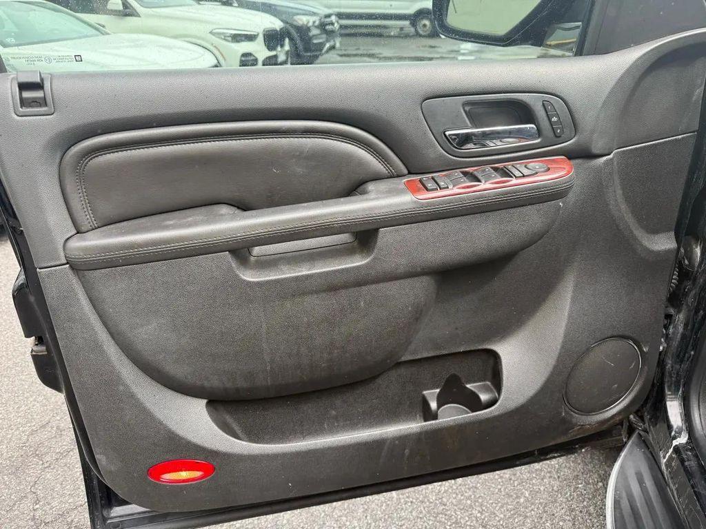 used 2011 Cadillac Escalade ESV car, priced at $14,900