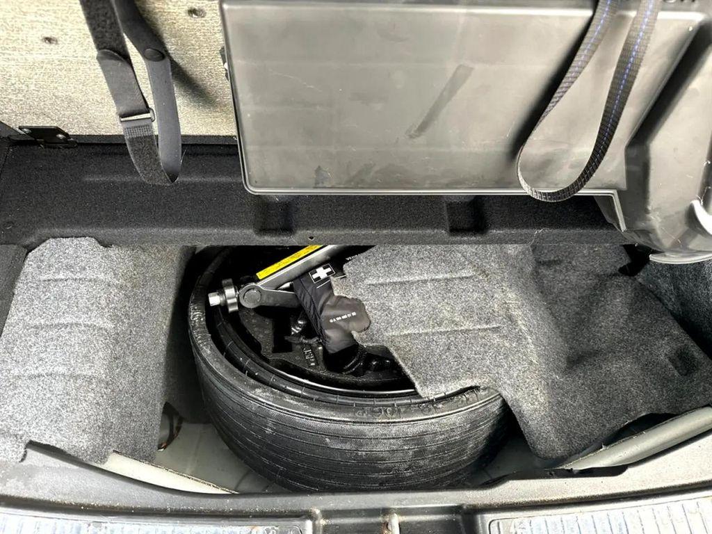 used 2008 Mercedes-Benz R-Class car, priced at $7,900