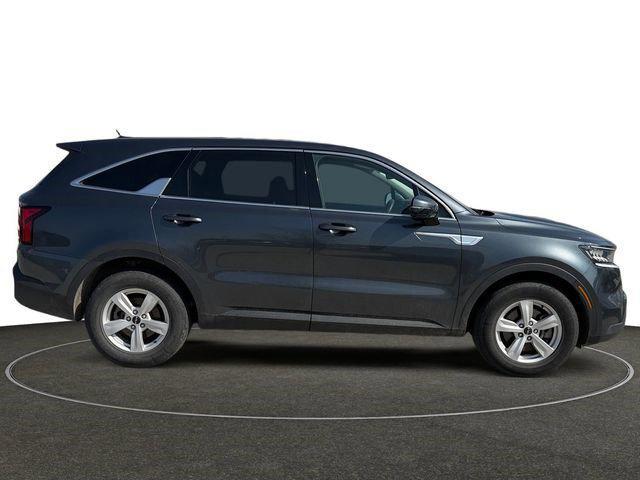used 2022 Kia Sorento car, priced at $20,579