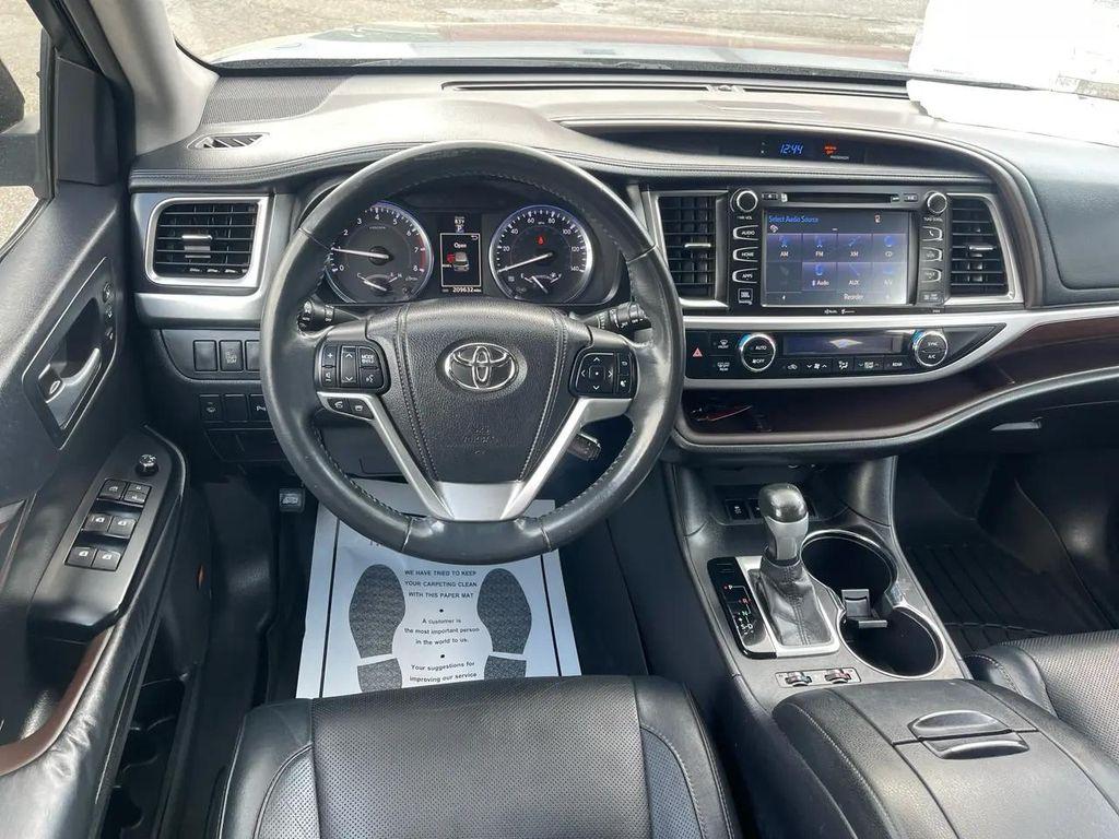 used 2015 Toyota Highlander car, priced at $10,999