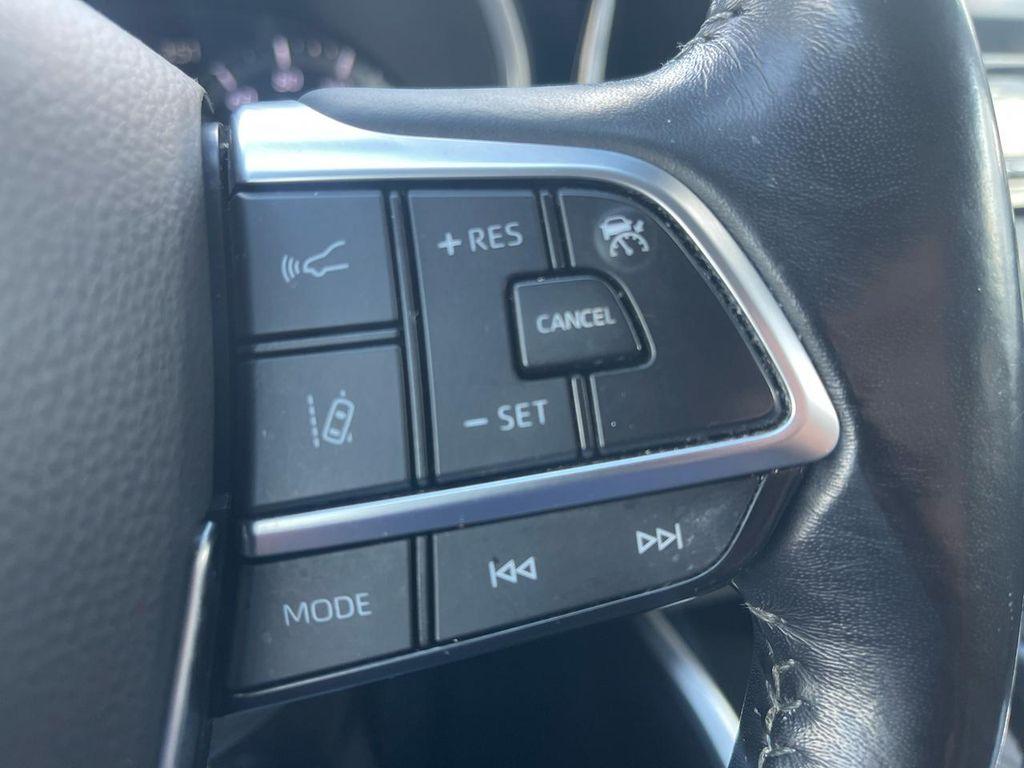 used 2020 Toyota Highlander car, priced at $25,000