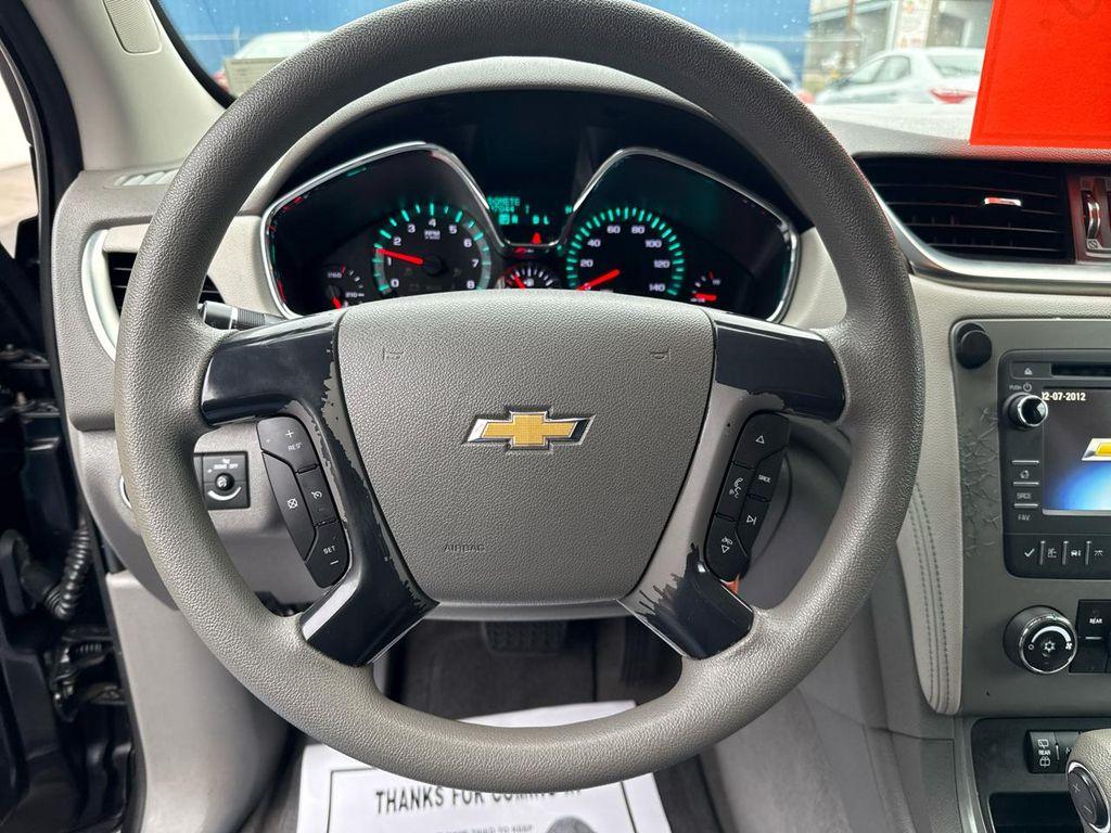 used 2013 Chevrolet Traverse car, priced at $8,500
