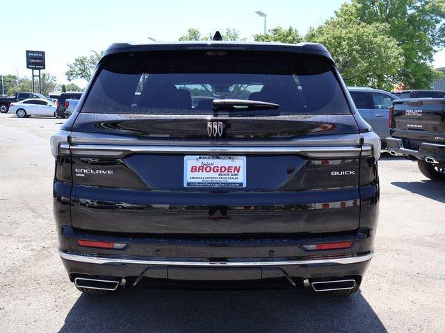 used 2018 Buick Enclave car