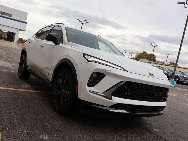 new 2025 Buick Envision car, priced at $38,835