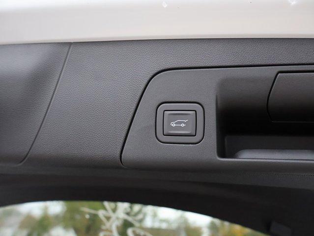 new 2025 Buick Envision car, priced at $38,835