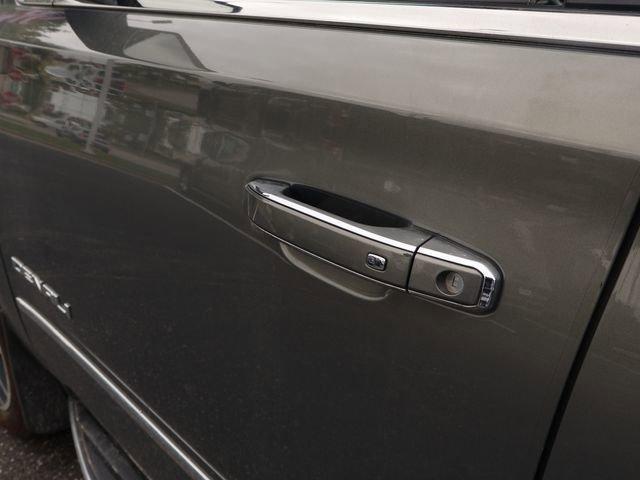 used 2017 GMC Yukon XL car