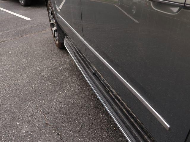 used 2017 GMC Yukon XL car