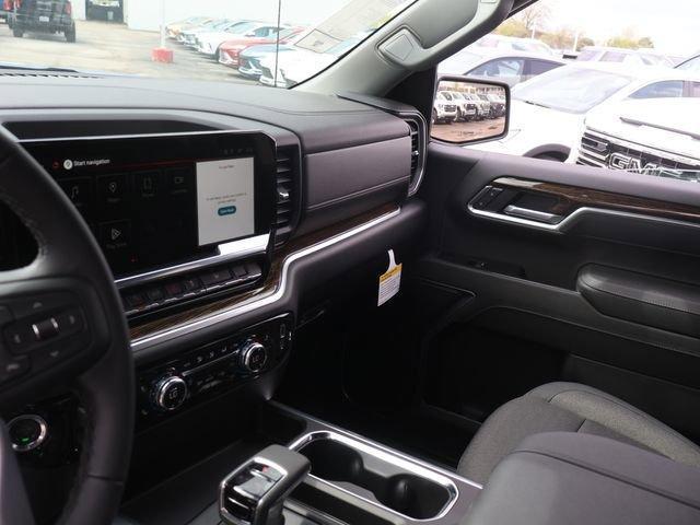 new 2026 GMC Sierra 1500 car, priced at $48,375