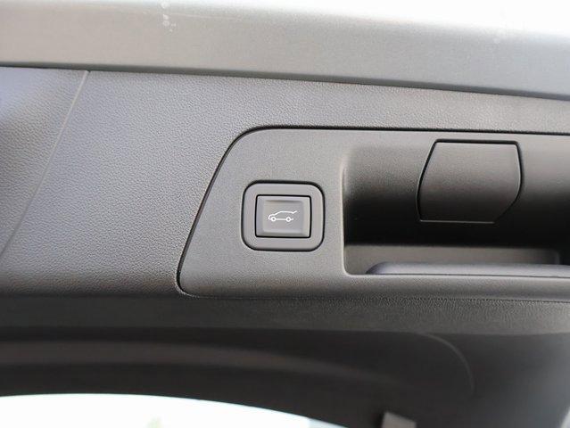 new 2025 Buick Envision car, priced at $38,235