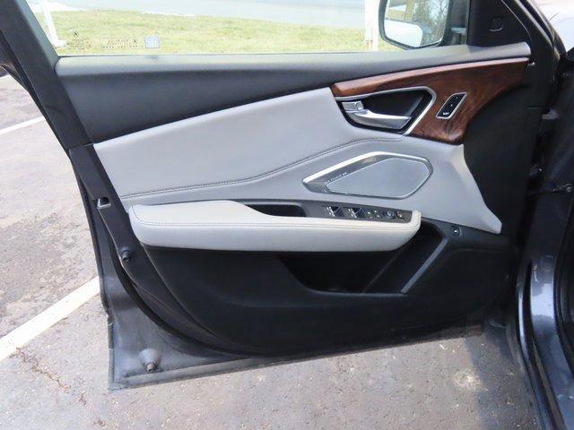 used 2019 Acura RDX car, priced at $27,000