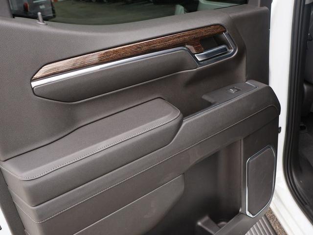 used 2023 GMC Sierra 1500 car, priced at $40,000
