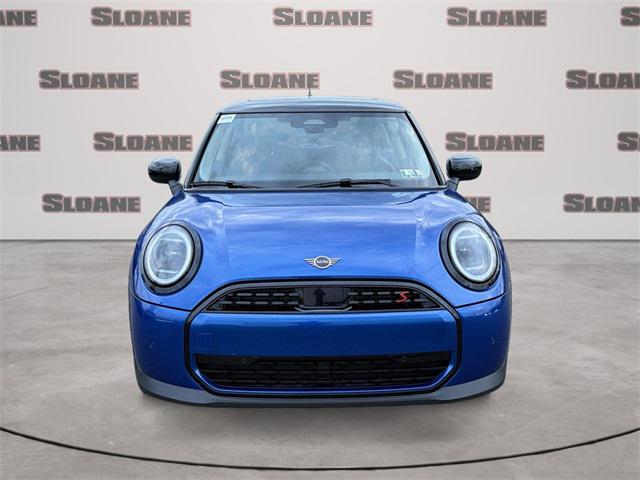 used 2025 MINI Hardtop car, priced at $32,991