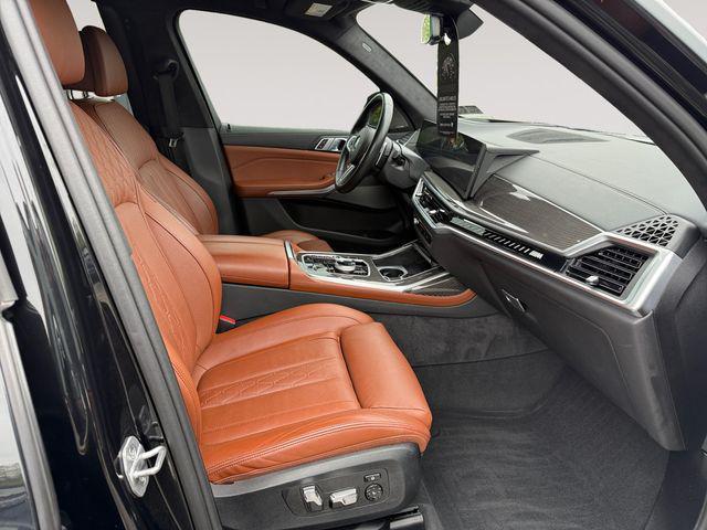 used 2024 BMW X7 car, priced at $75,176