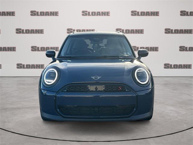 used 2025 MINI Hardtop car, priced at $27,592