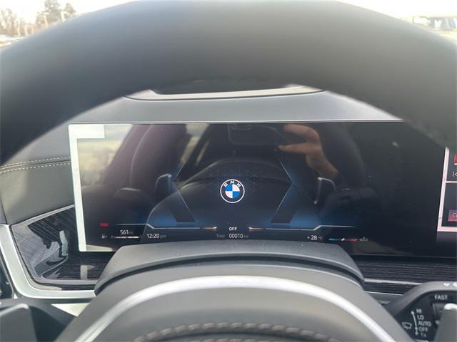 new 2026 BMW X7 car, priced at $98,655