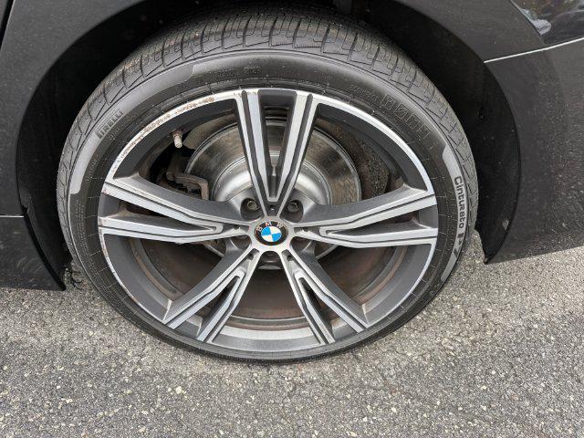 BMW 3 Series view 40