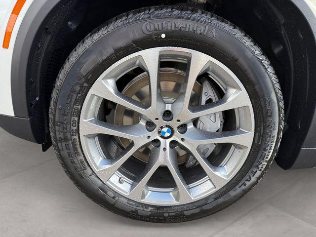 new 2026 BMW X5 PHEV car, priced at $83,505
