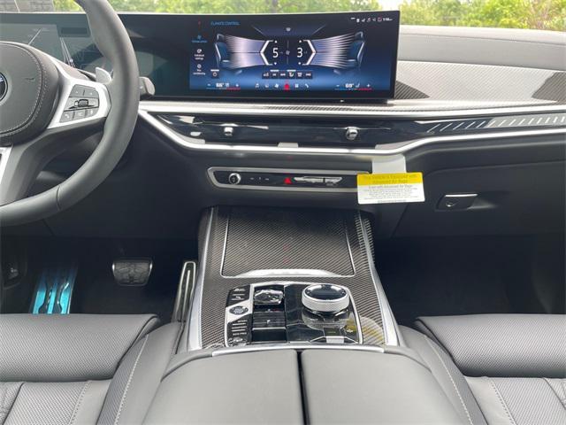 new 2026 BMW X7 car, priced at $127,525