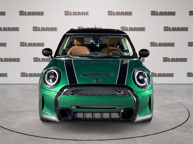 used 2024 MINI Hardtop car, priced at $28,192