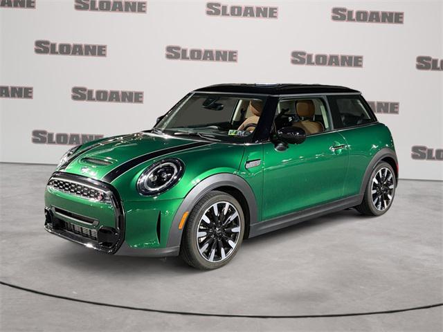 used 2024 MINI Hardtop car, priced at $28,192