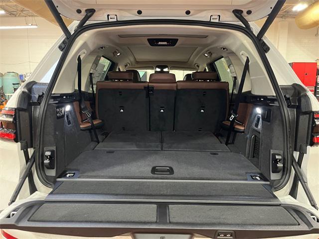 new 2026 BMW X7 car, priced at $92,025