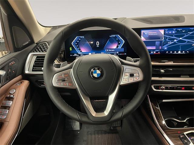 new 2026 BMW X7 car, priced at $92,025