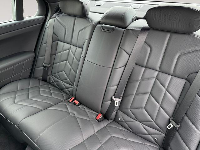 new 2026 BMW 750e car, priced at $123,065